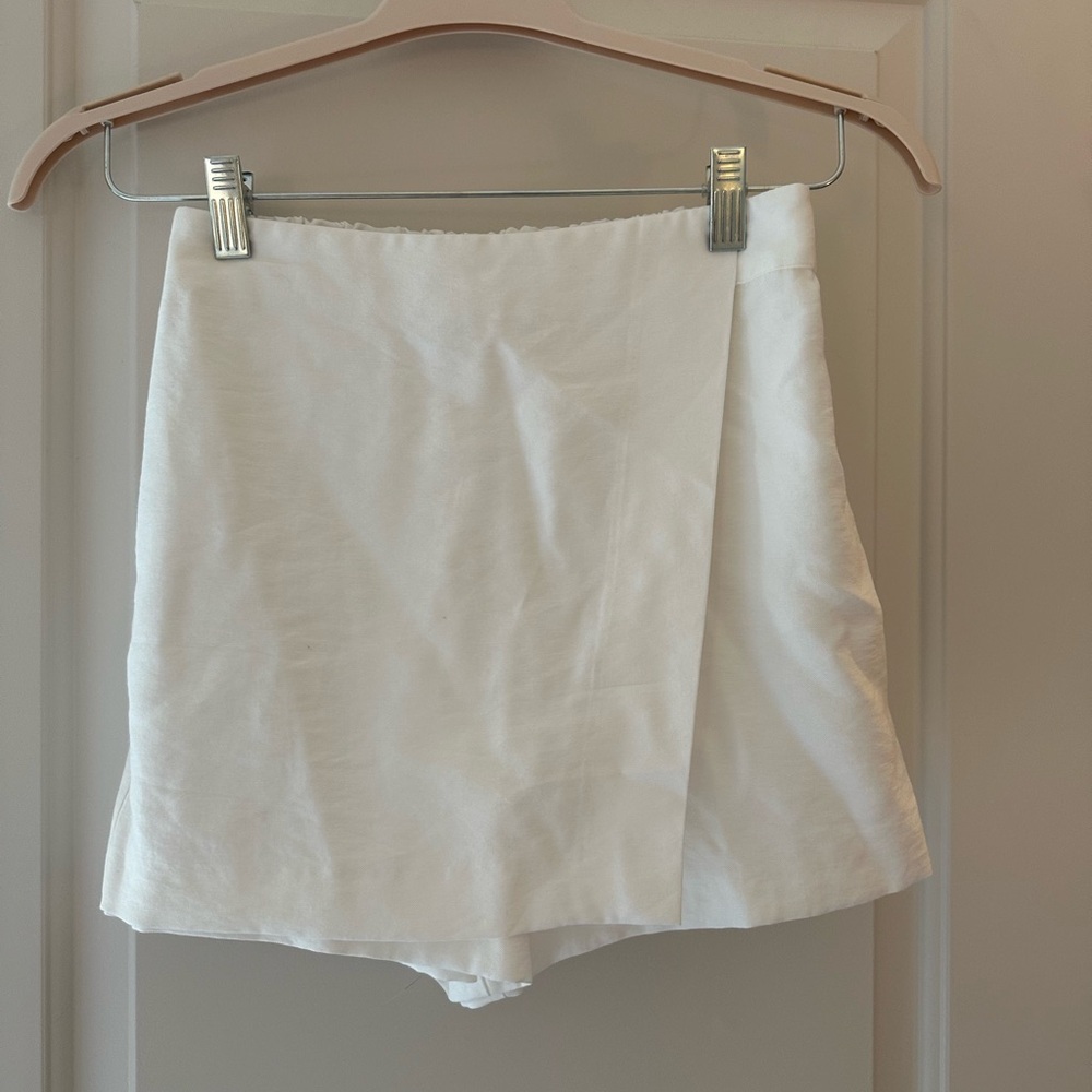 Zara white linen envelope skort